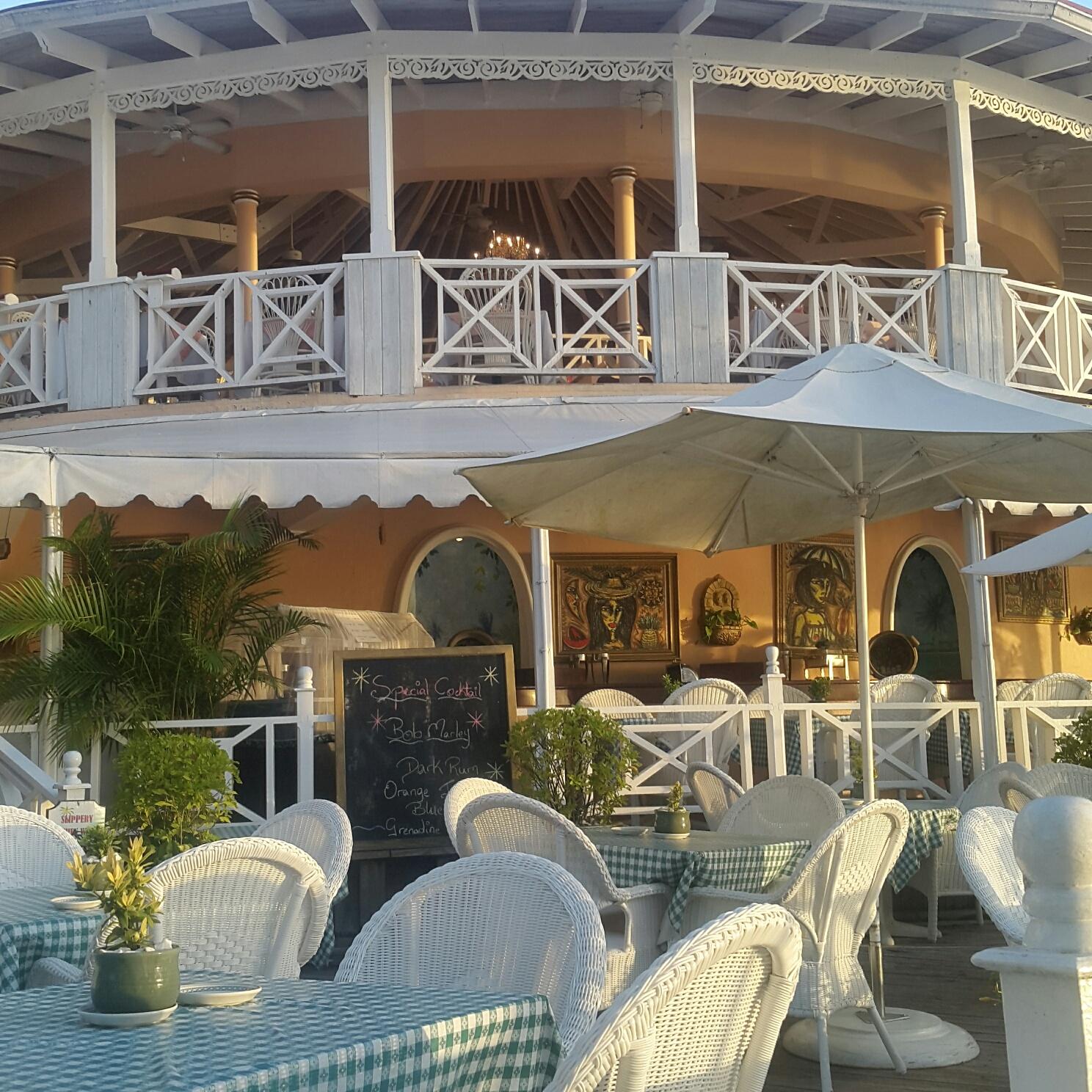 Coco Reef Resort & Spa Crown Point Exterior photo